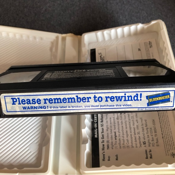 Disney VHS Lion King II Simba’s Pride & Might Joe Young - Picture 12 of 14